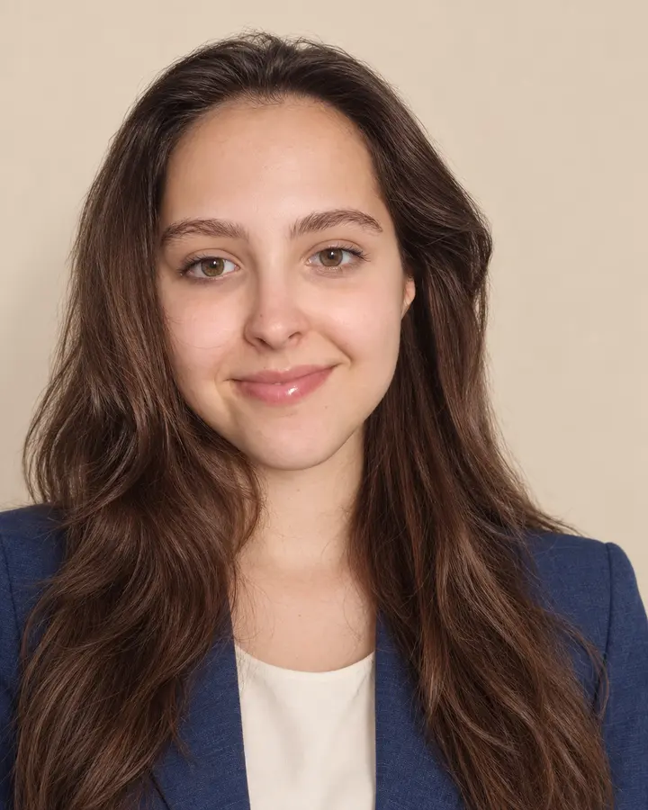 Dominika, nauczycielka biologii i chemii online